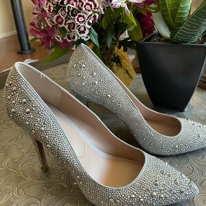 Charles David Silver Glamorous Heels with Crystal Detailing